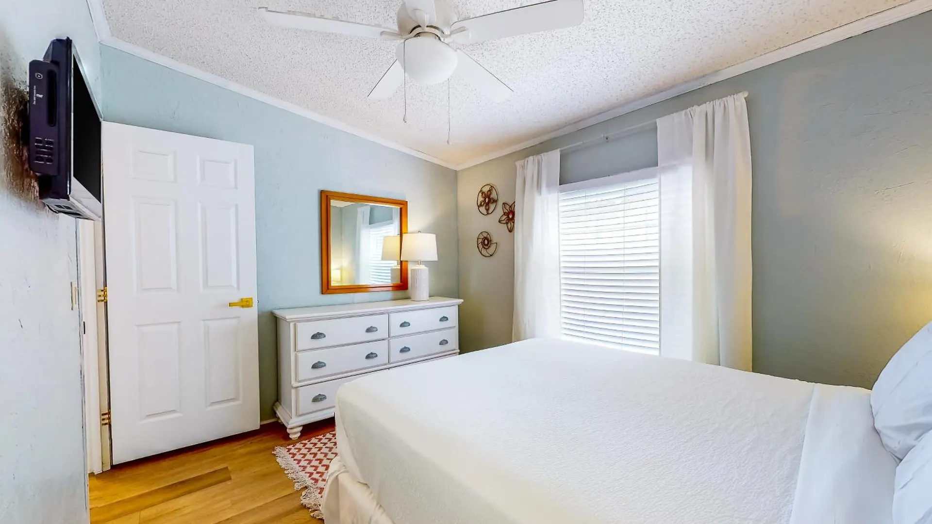 Twin Lakes Cottage Panama City Beach